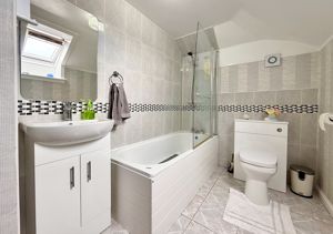 Photo 27- click for photo gallery